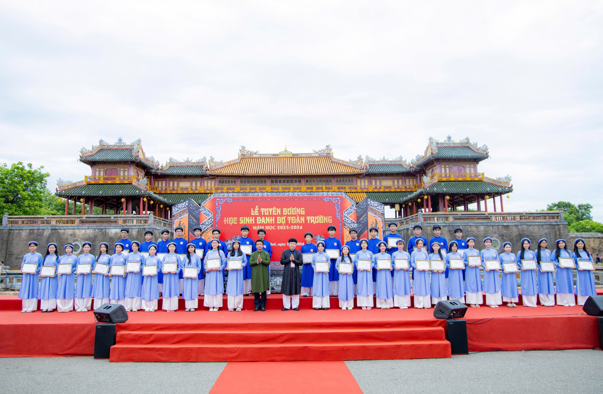 Lễ Truyền Lô tái hiện truyền thống trọng hiền tài (1)