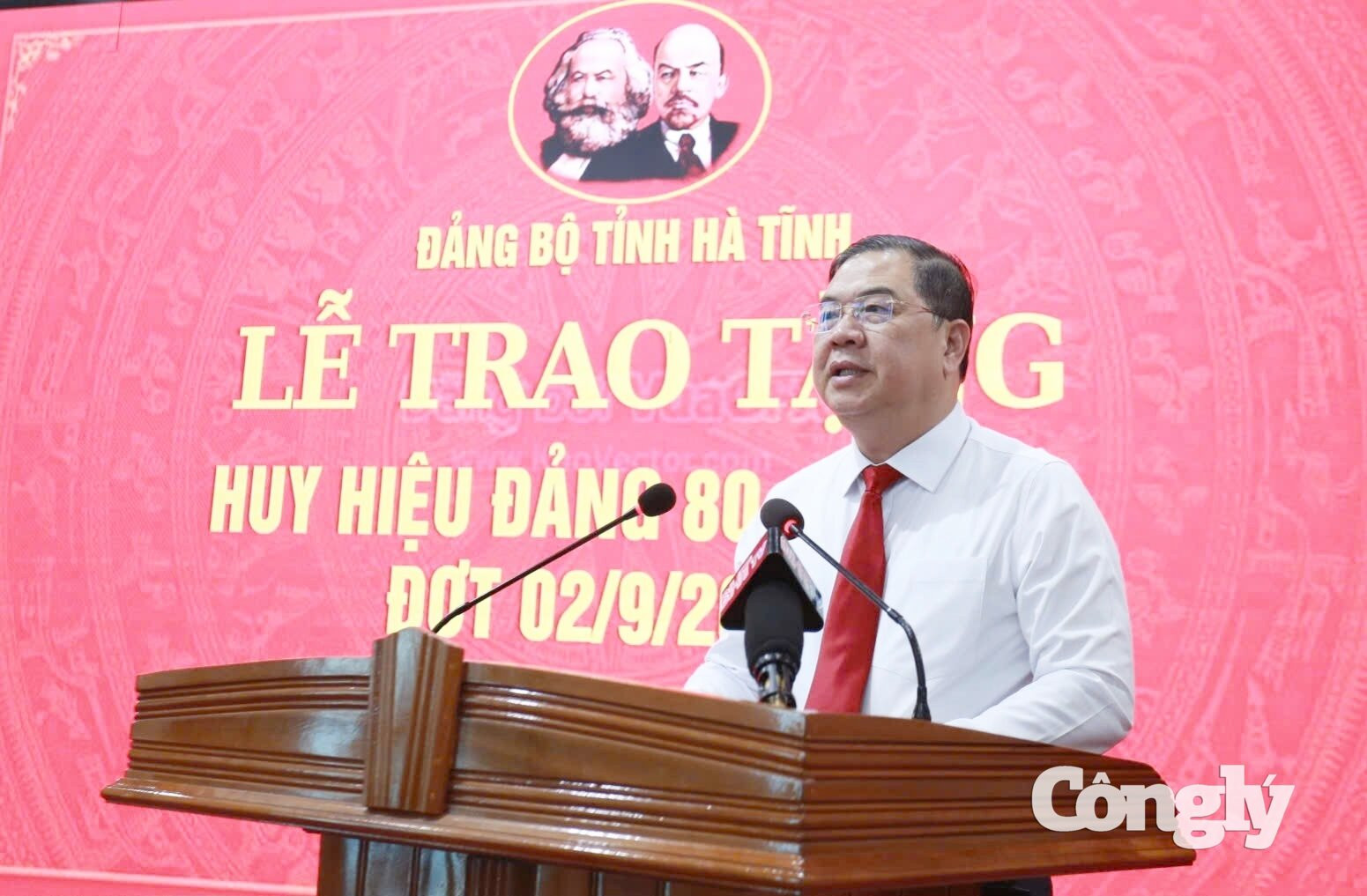 pho_thu_tuong_pham_gia_tuc_4.jpg