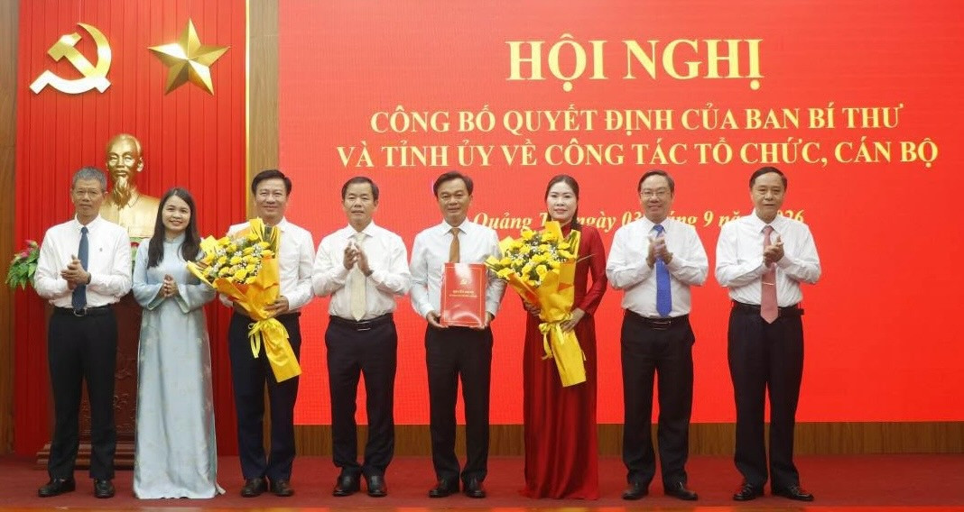 ban-bi-thu-chuan-y-nhan-su-tinh-uy-quang-tri-03.jpeg