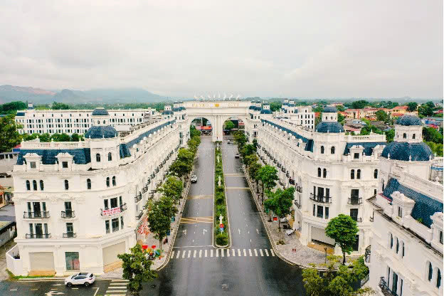 Đại lộ Champs-Elyssees kết nối trực tiếp từ cổng dự án tới quảng trường trung tâm và phố đi bộ tại KĐT Danko City (Thái Nguyên)