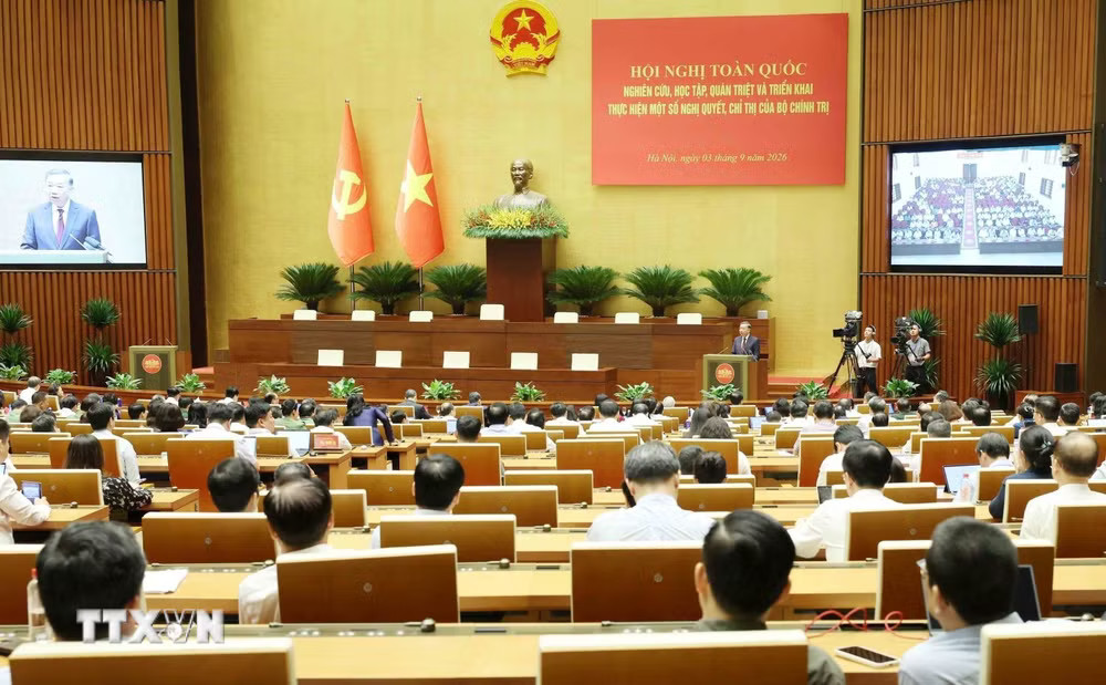 ttxvn-hoi-nghi-toan-quoc-nghien-cuu-hoc-tap-quan-triet-va-trien-khai-mot-so-nghi-quyet-chi-thi-cua-bo-chinh-tri-03-2.jpg