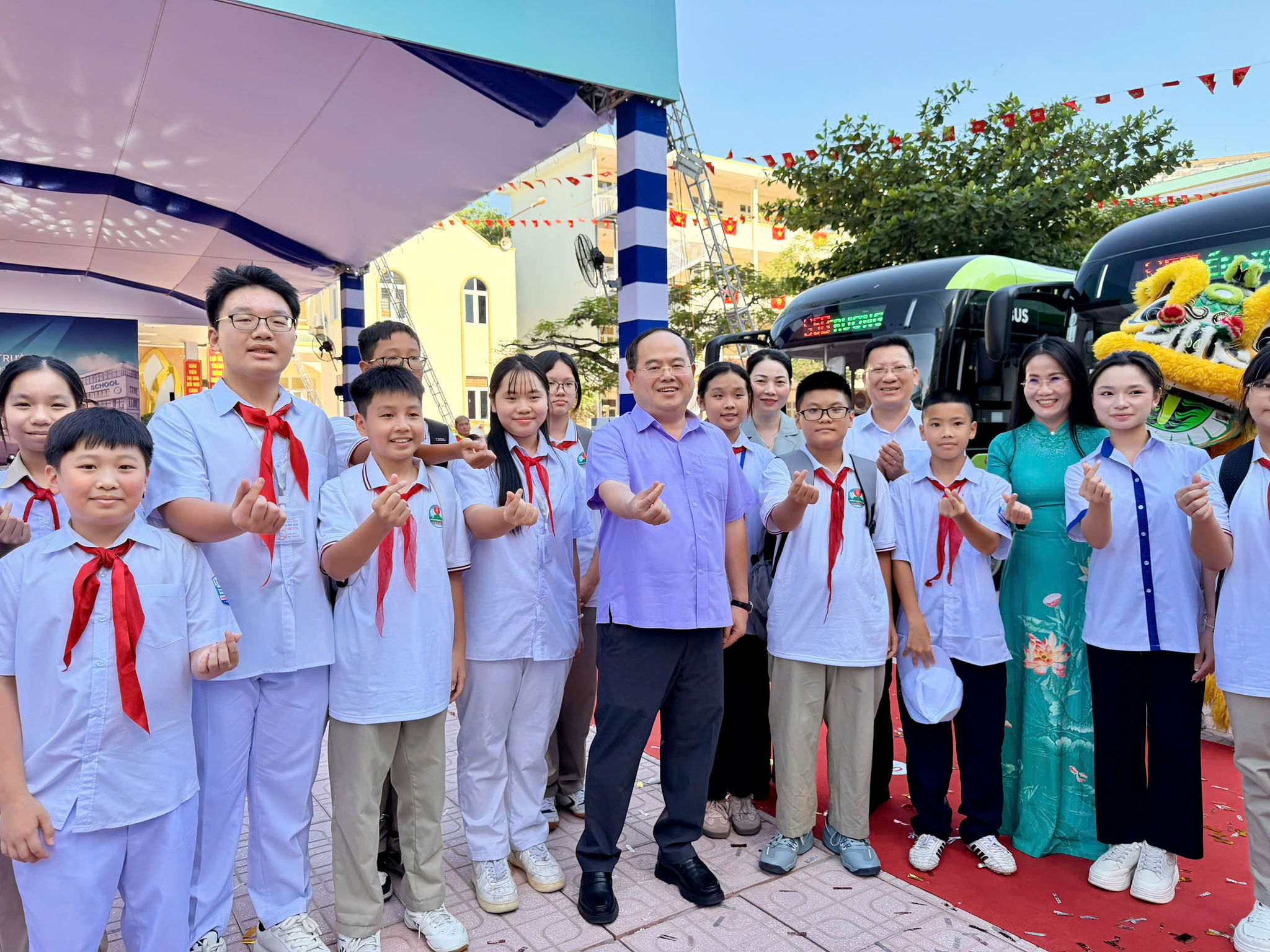 Bí thư Quản Minh Cường