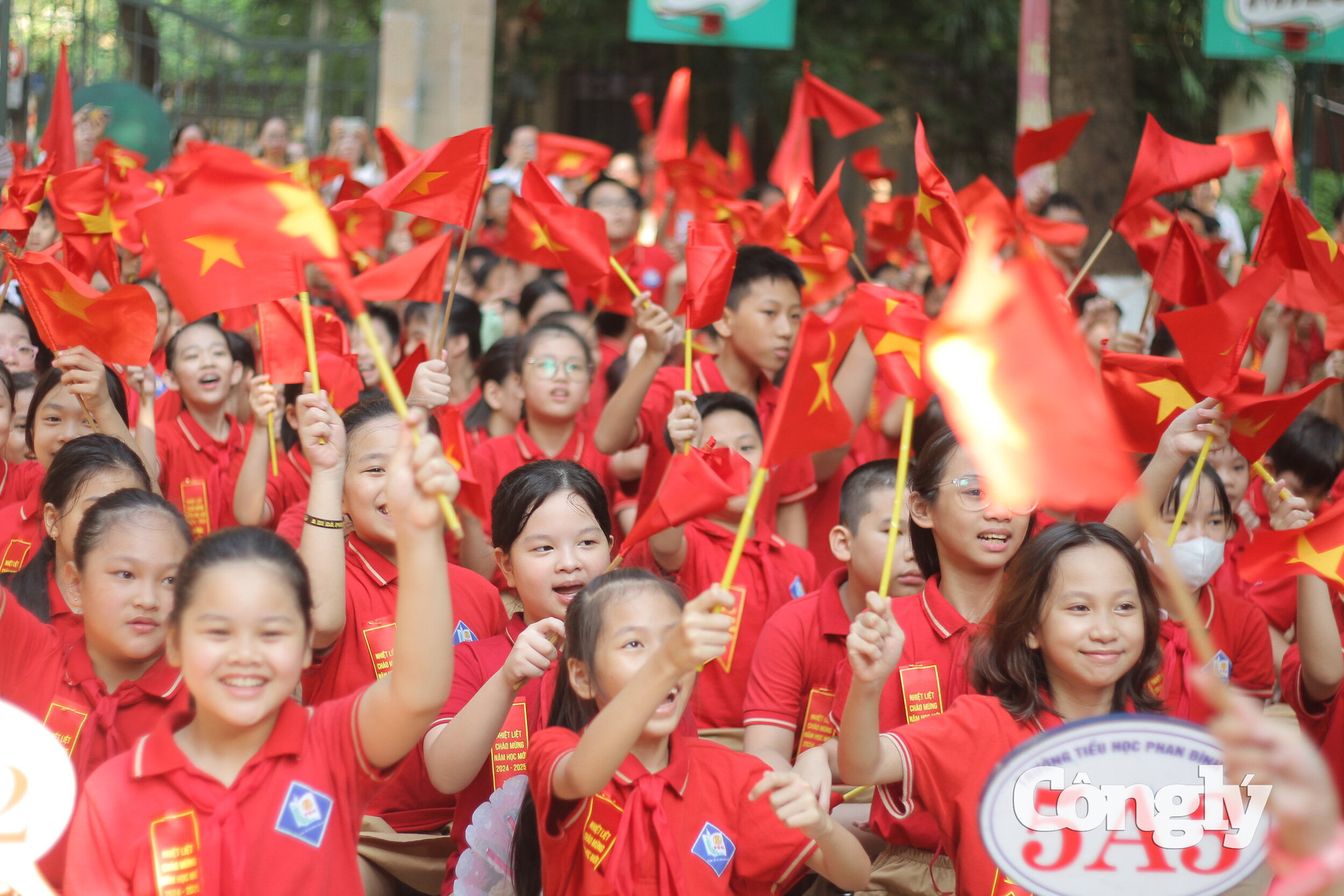 Theo kế hoạch, sáng 5/9, học sinh các trường học trên toàn quốc khai giảng năm học mới..jpg