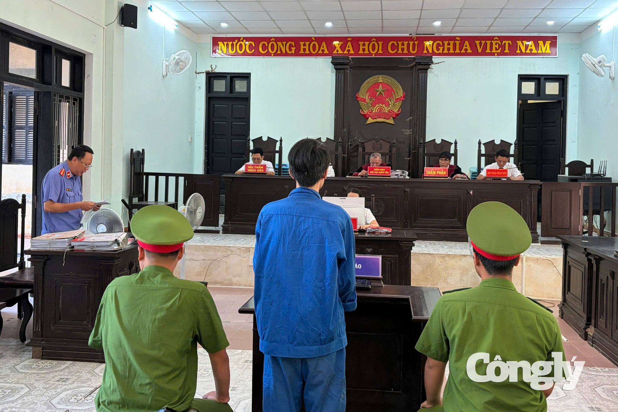 lừa đảo (2)