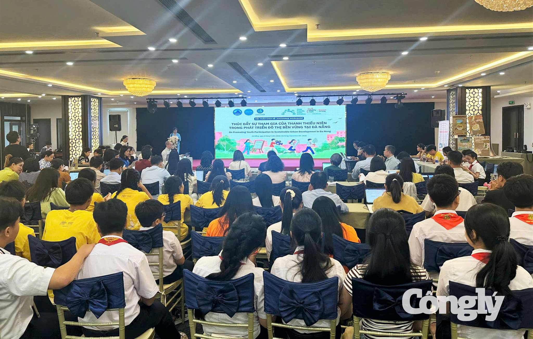 Quang cảnh hội thảo “Thanh thiếu niên trong phát triển đô thị bền vững”