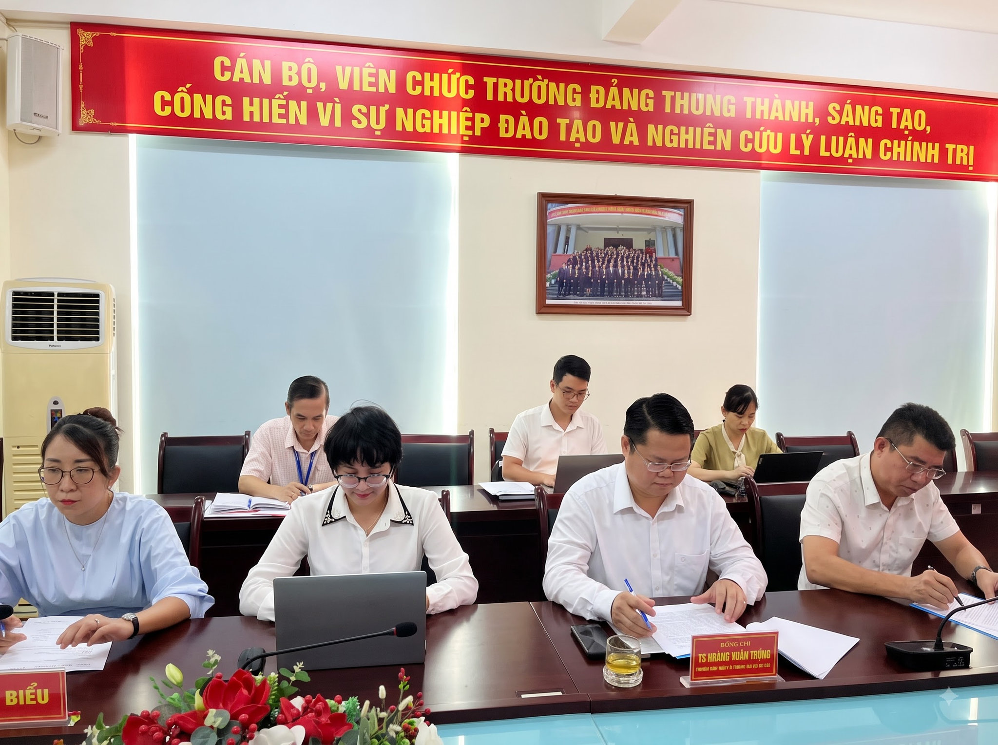 Sơn La - họp