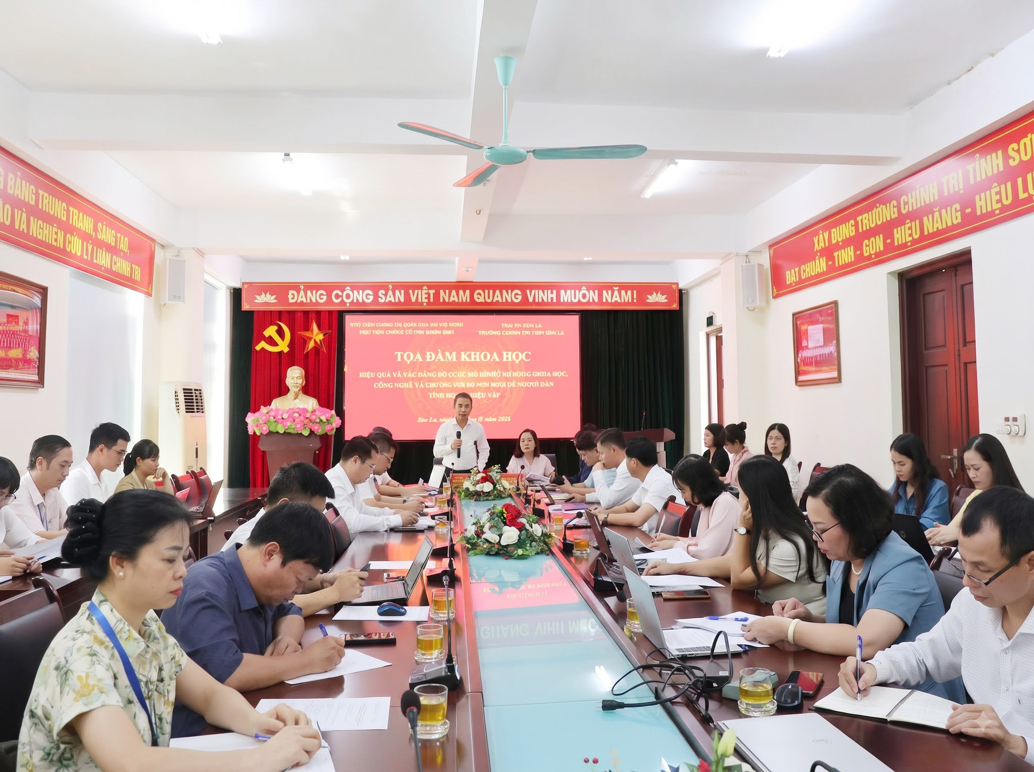 Sơn La tc