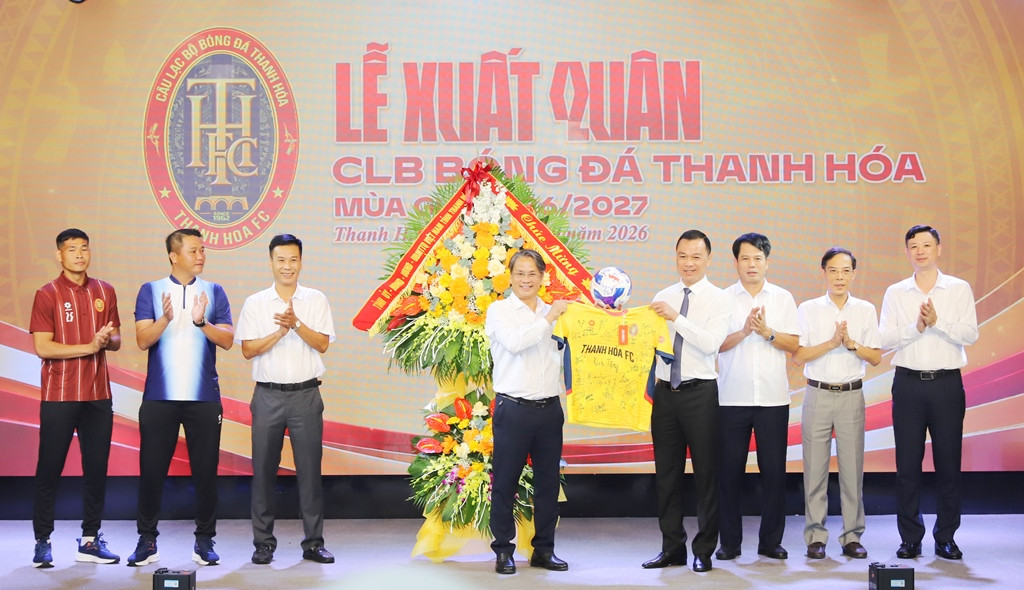 CLB Bóng đá Thanh Hóa chuyển chủ, ra mắt áo, logo mới