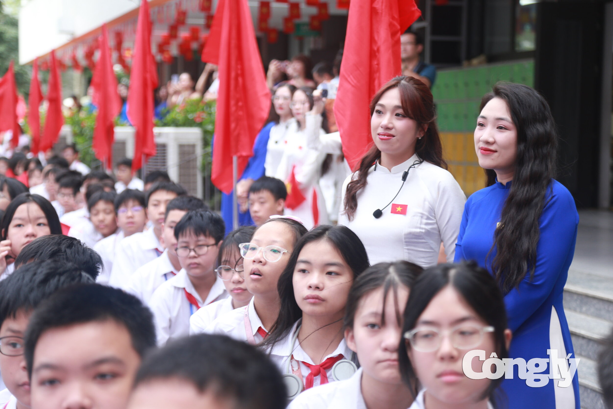 Hà Nội Từ xã đảo đến trung tâm, học sinh háo hức trong ngày khai giảng (28)