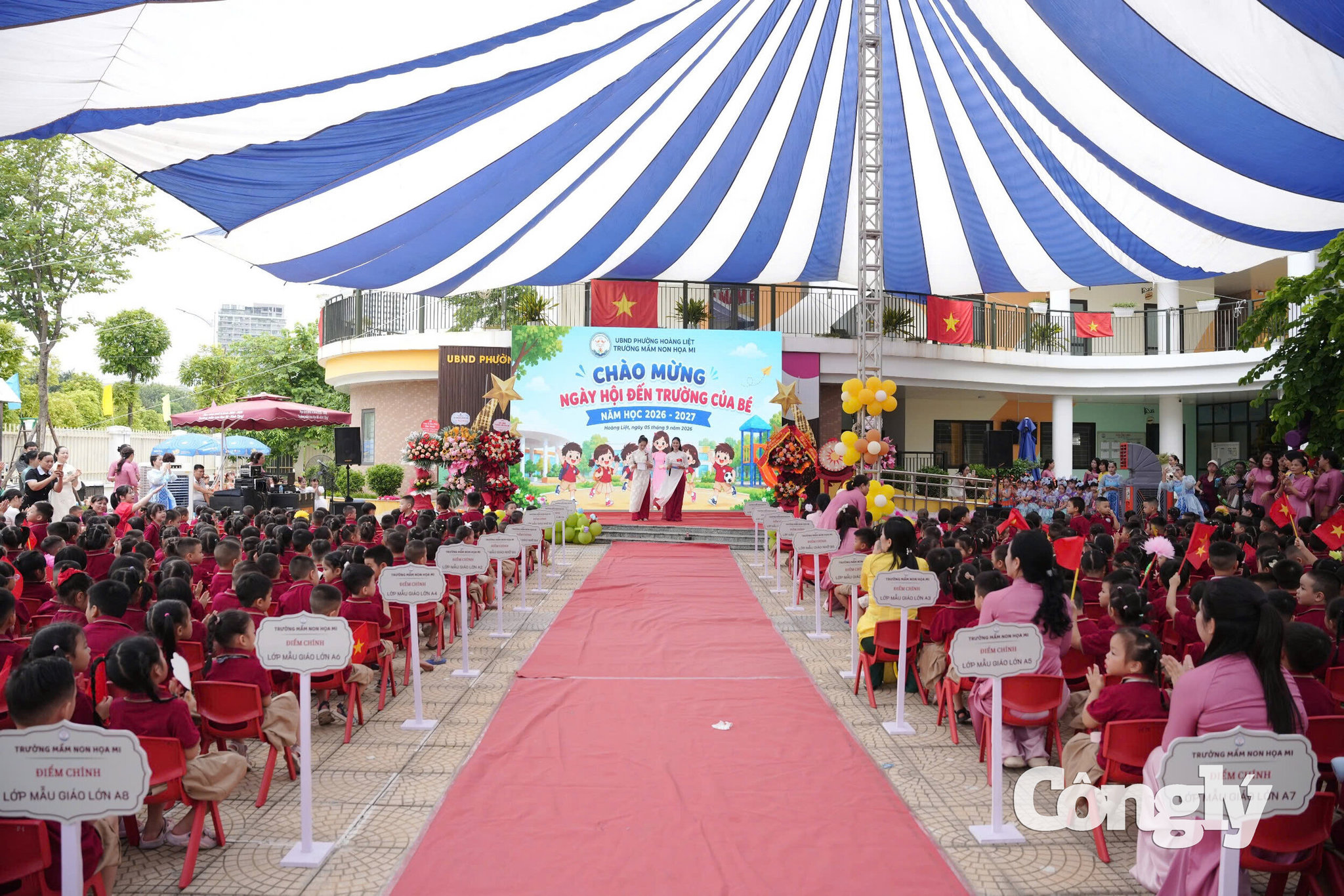 Hà Nội Từ xã đảo đến trung tâm, học sinh háo hức trong ngày khai giảng (6)