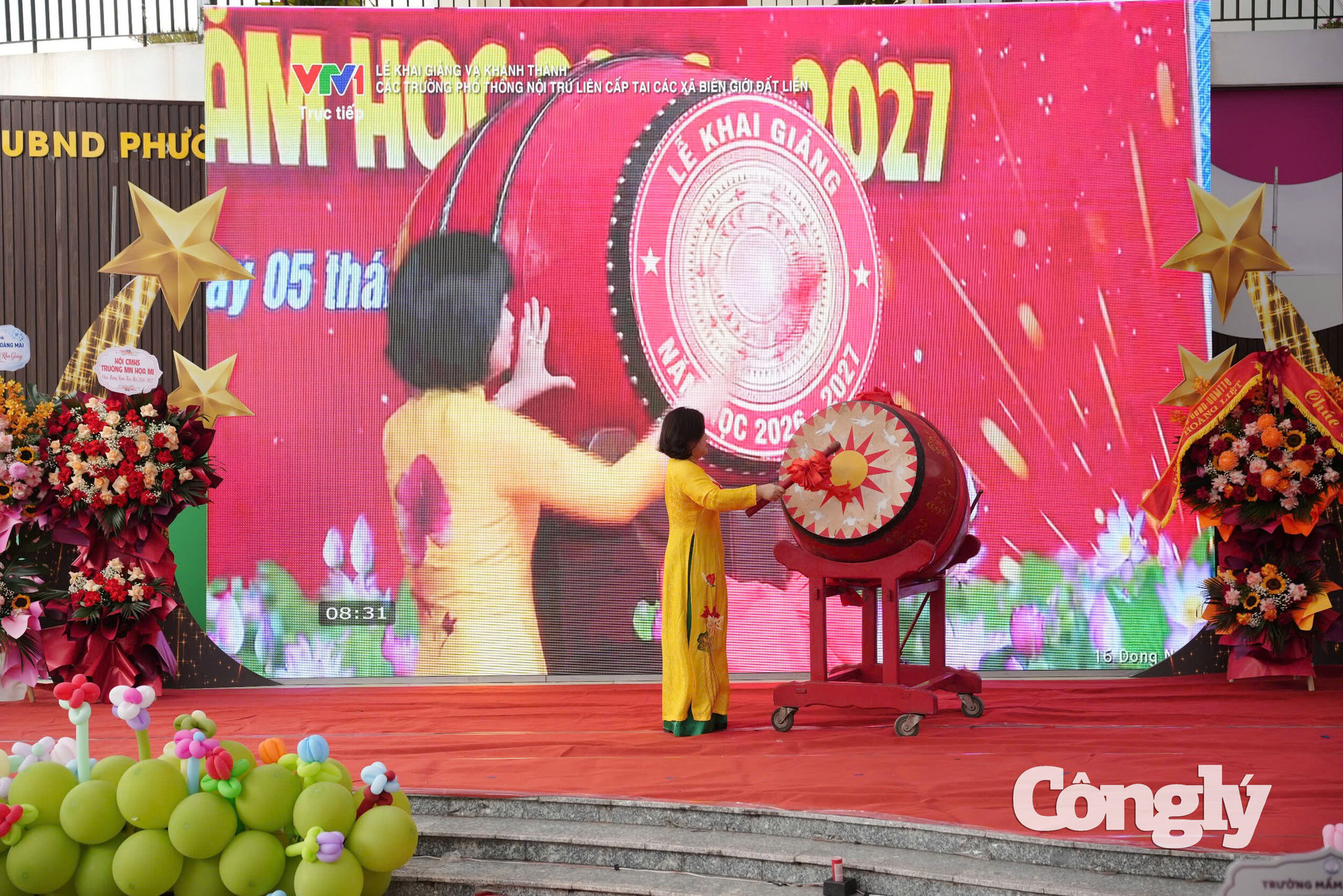 Hà Nội Từ xã đảo đến trung tâm, học sinh háo hức trong ngày khai giảng (8)