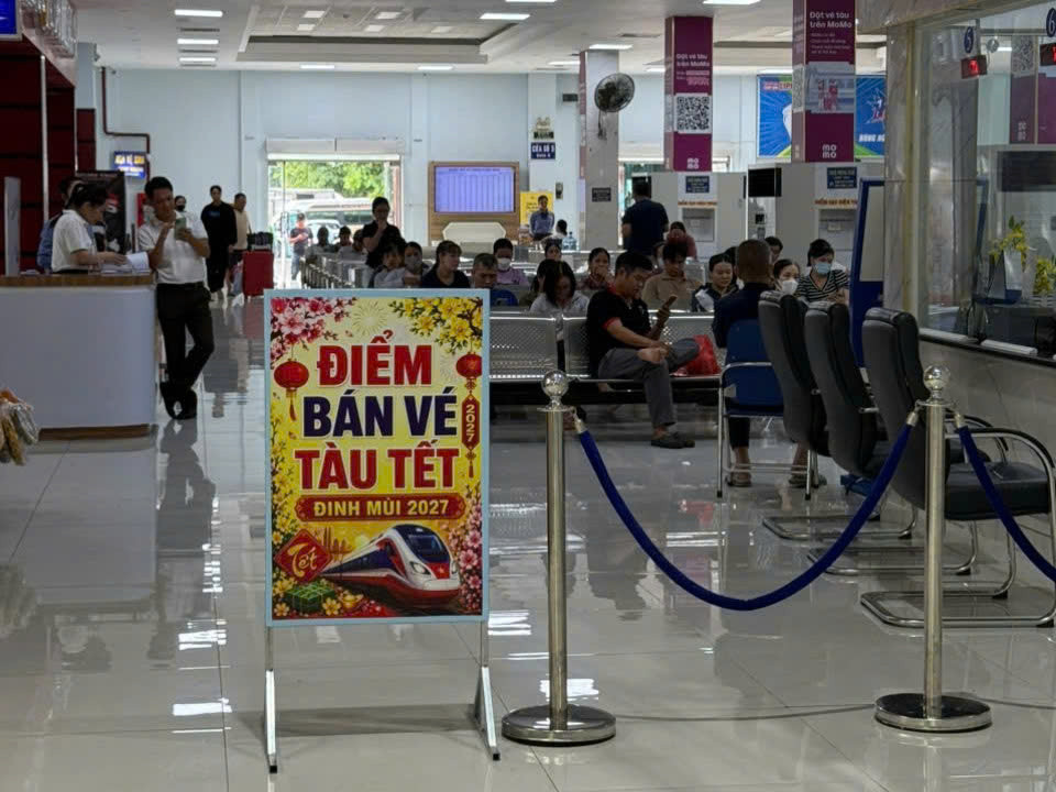 Từ 8h ngày 5/9, ngành Đường sắt mở bán rộng rãi khoảng 300.000 vé tàu phục vụ nhu cầu đi lại dịp Tết Nguyên đán Đinh Mùi 2027.