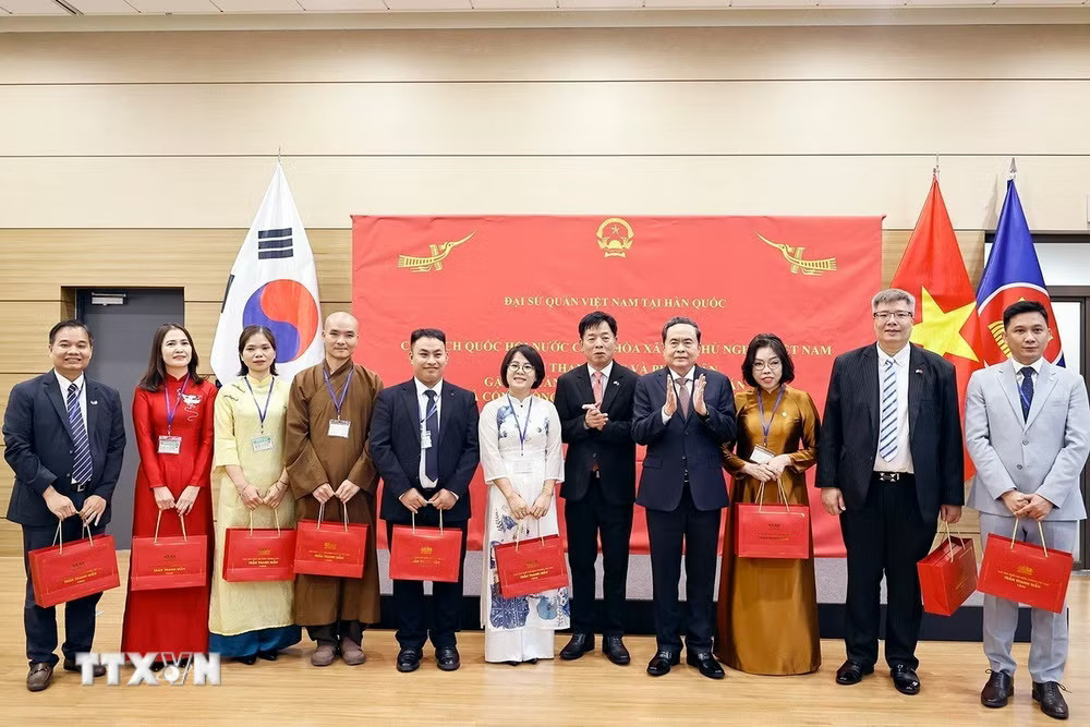 ttxvn-chu-tich-qh-tham-han-quoc-1.jpg