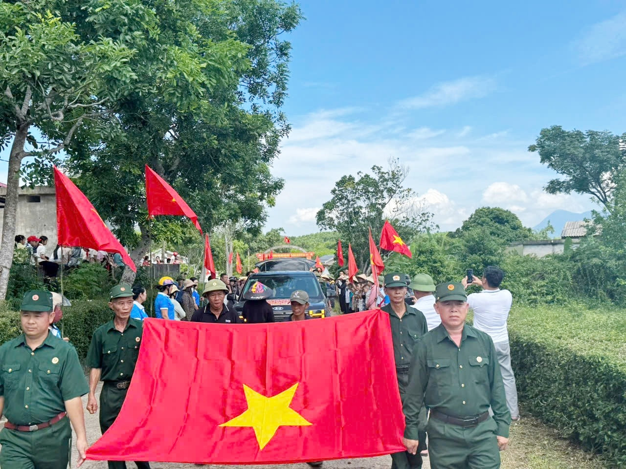 don_liet_sy_phan_cong_luyn_4.jpg