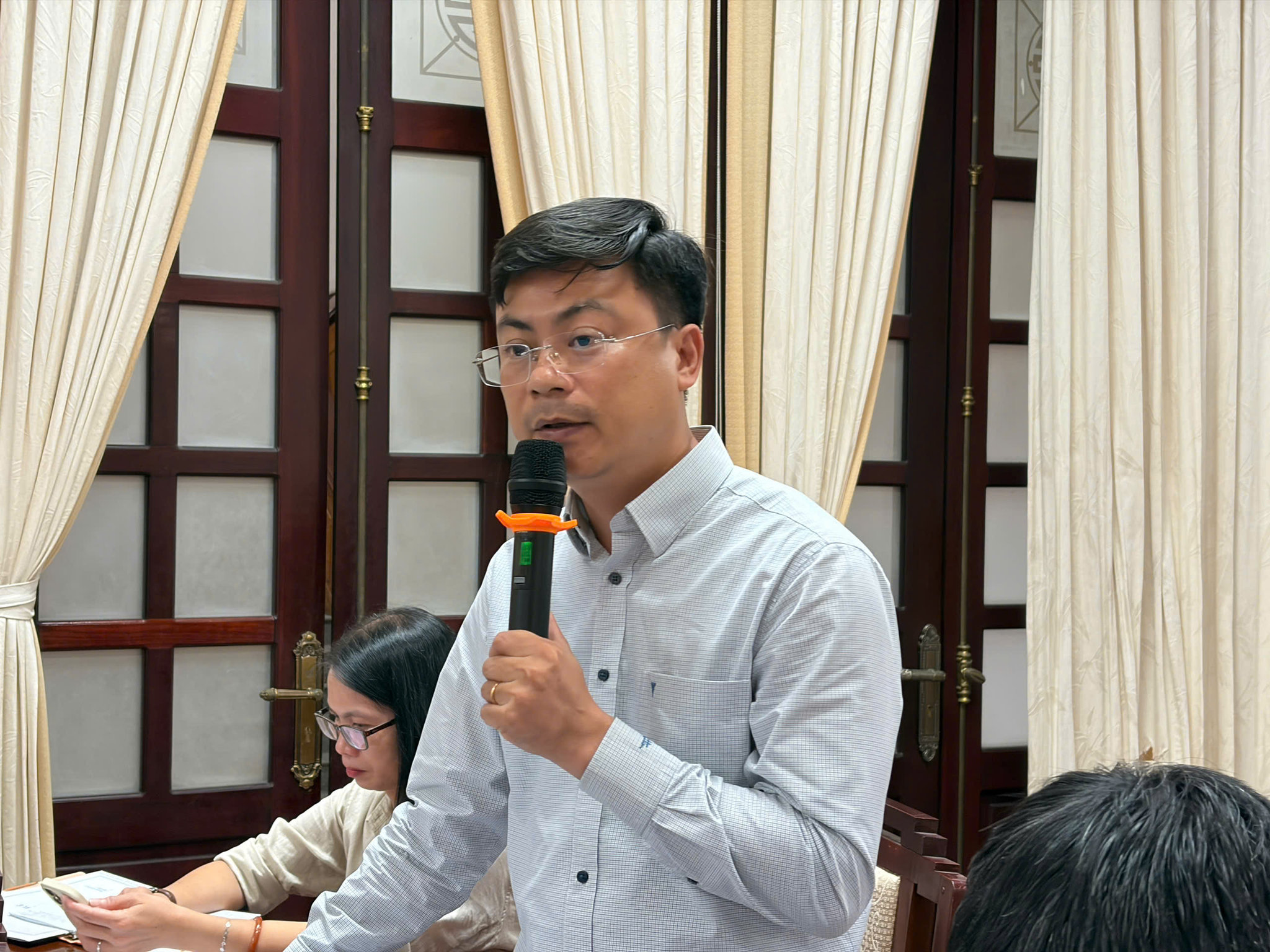 Thiếu sách