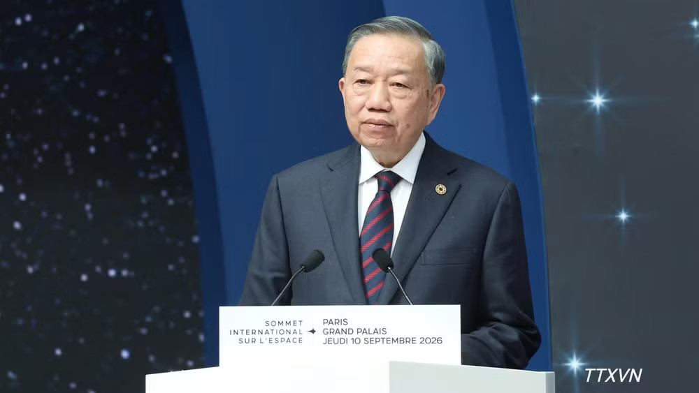 vna-potal-tong-bi-thu-chu-tich-nuoc-to-lam-du-phien-chinh-thuc-hoi-nghi-thuong-dinh-khong-gian-vu-tru-9078.avif