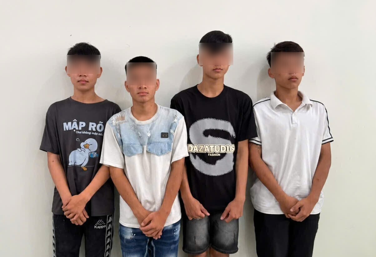 đánh người giữa đêm