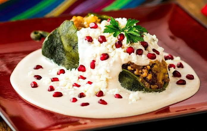 Chiles en Nogada (5)