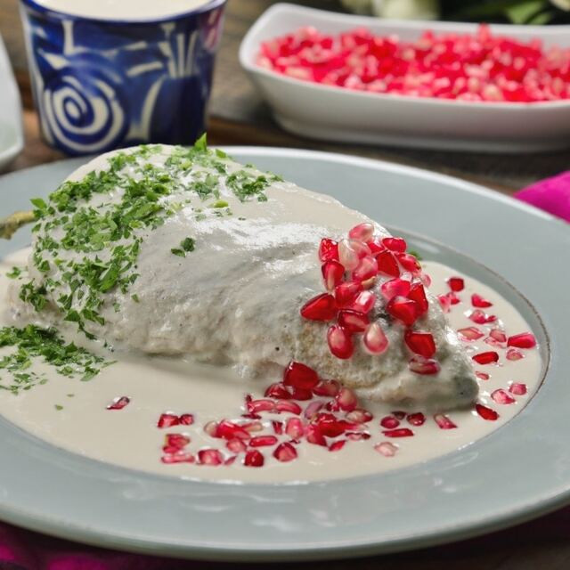 Chiles en Nogada (6)