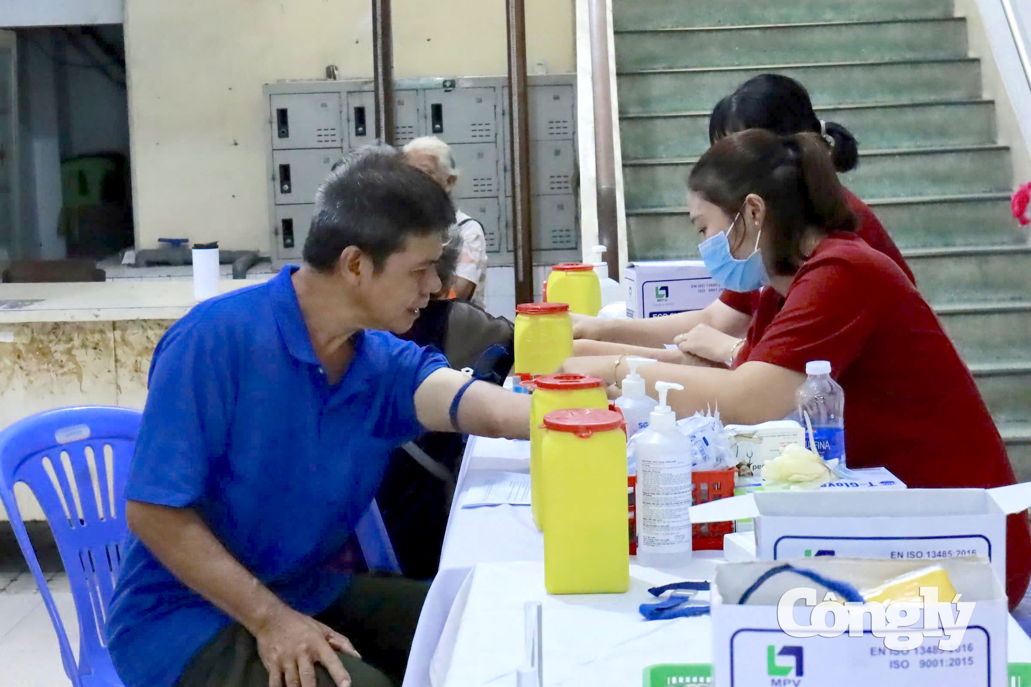 Người dân TP.HCM được khám sức khỏe miễn phí. 