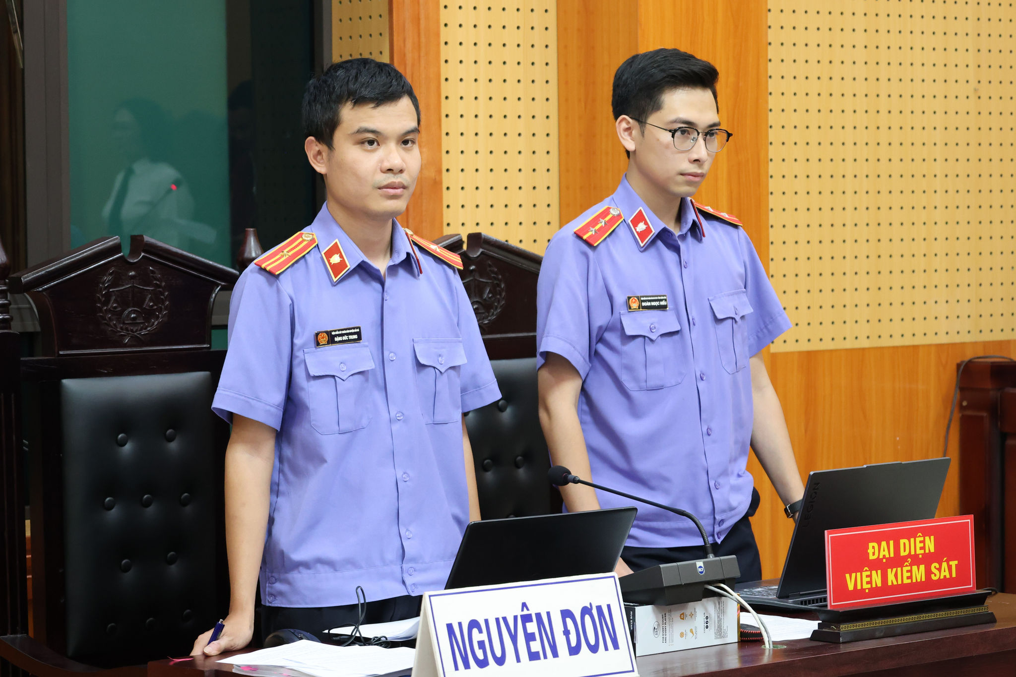 Đại diện Viện kiểm sát nhân dân khu vực 6- Nguyên đơn tại phiên tòa.
