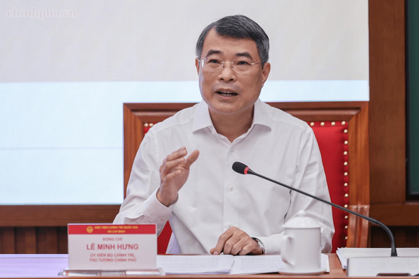 Thủ tướng: Nâng cao đồng bộ 7 yếu tố năng lực điều hành của Chính phủ- Ảnh 1.