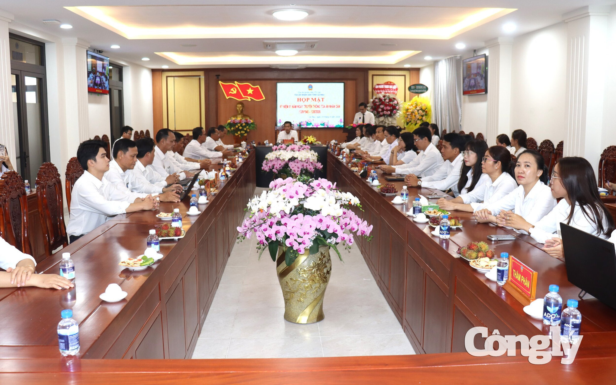 Quang cảnh buổi họp mặt