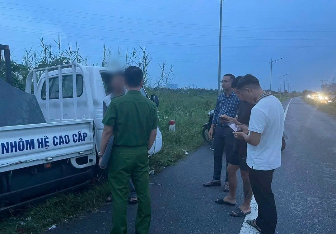 xe chở chất thải HP