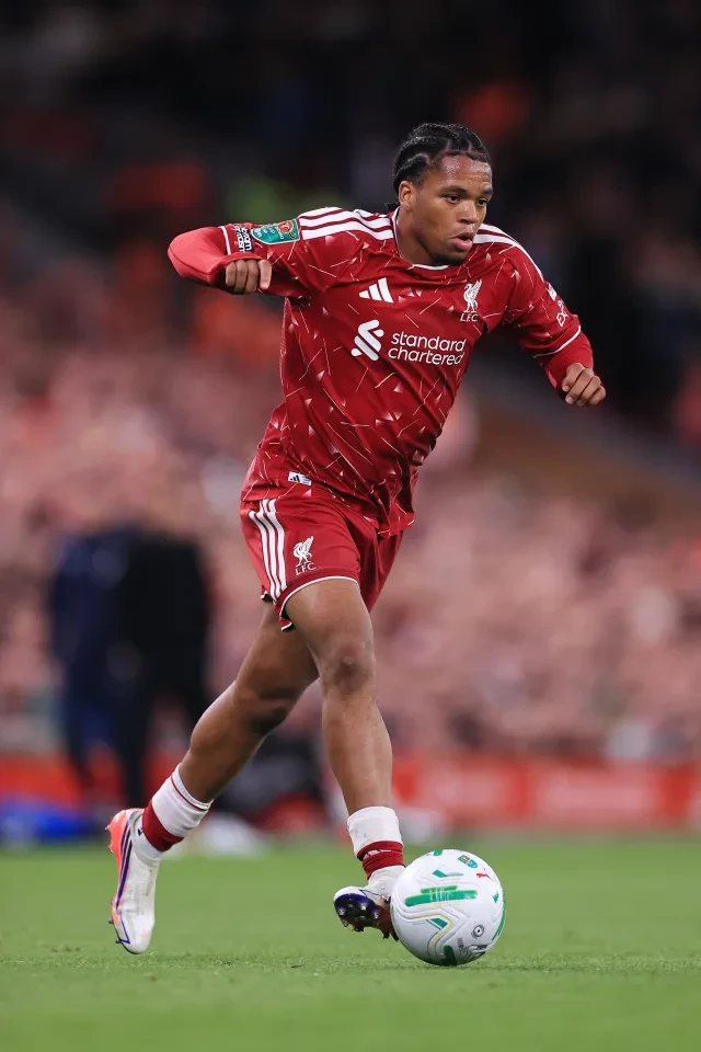 rio-ngumoha-liverpool-action-carabao-1108728405.webp