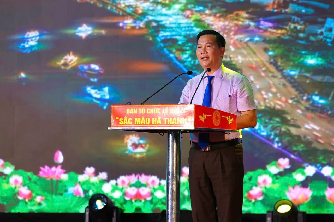 Sắc màu Hà Thanh