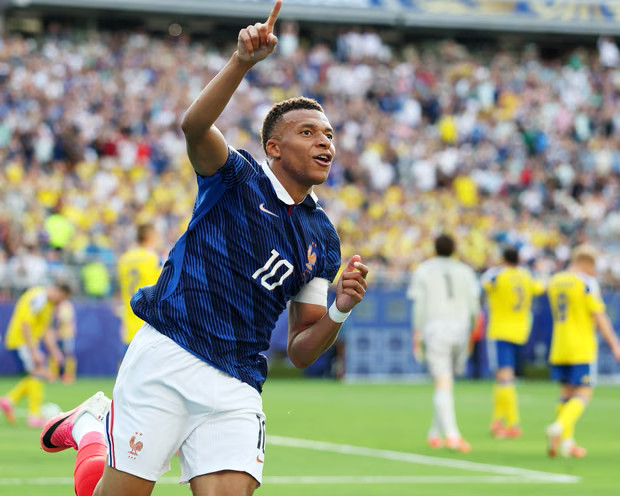 mbappe.avif