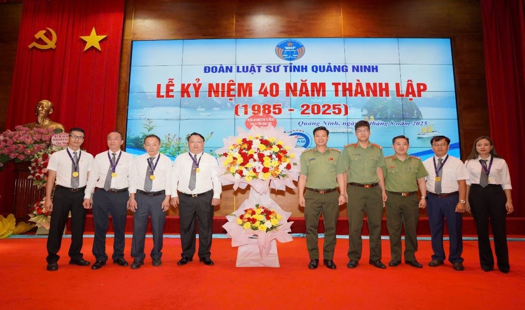 1 phòng an ninh