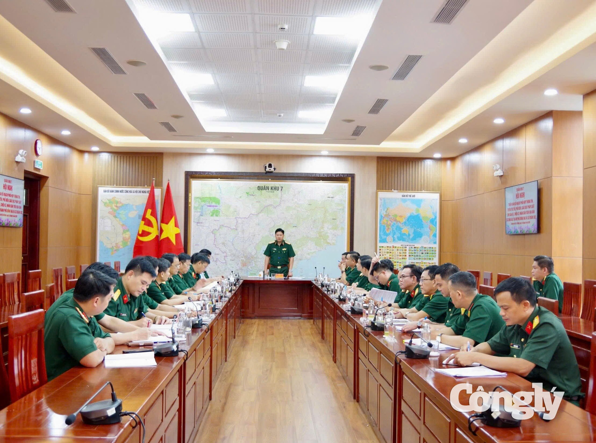 Quan-khu-7-tuyen-truyen-phap-luat