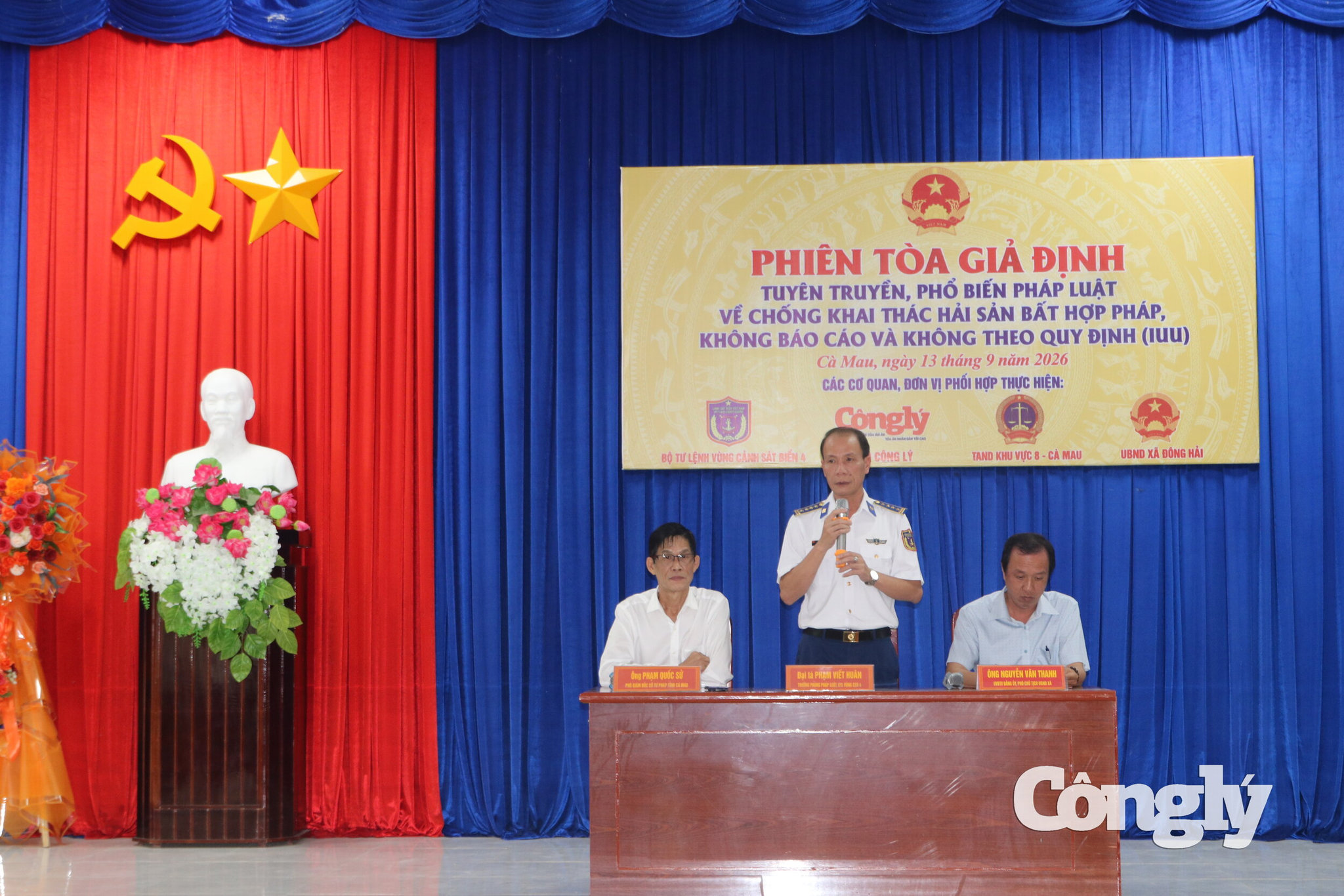 Pháp luật