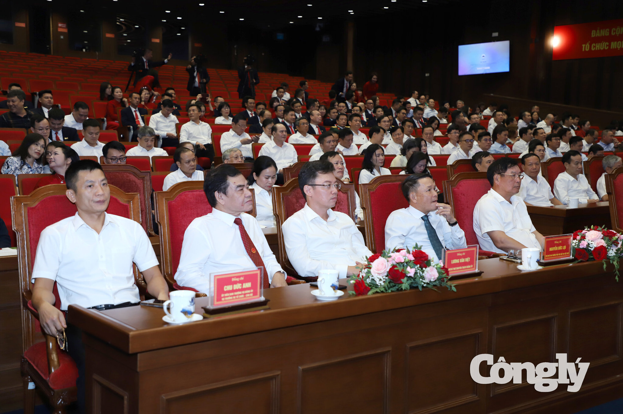 Bao-Cong-ly-25-nam (8)
