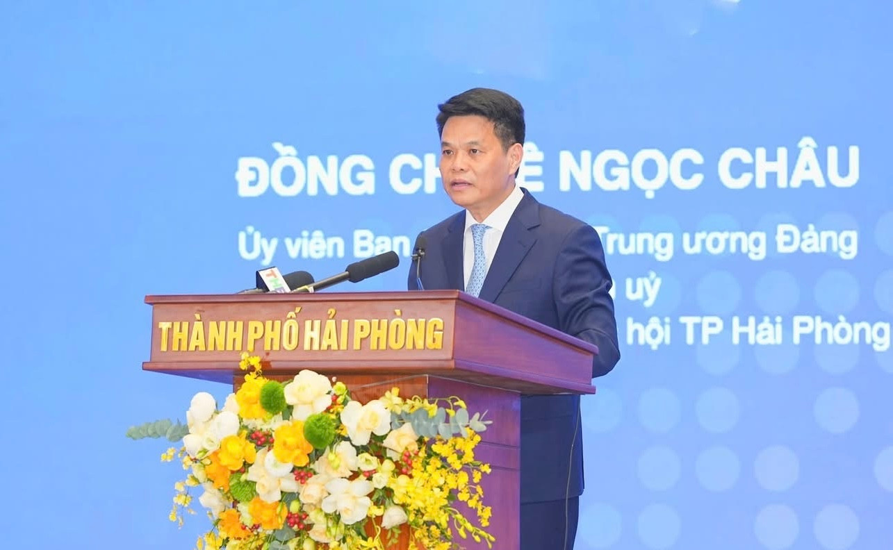 Bí thư Thành ủy Hải Phòng Lê Ngọc Châu phát biểu tại diễn đàn.