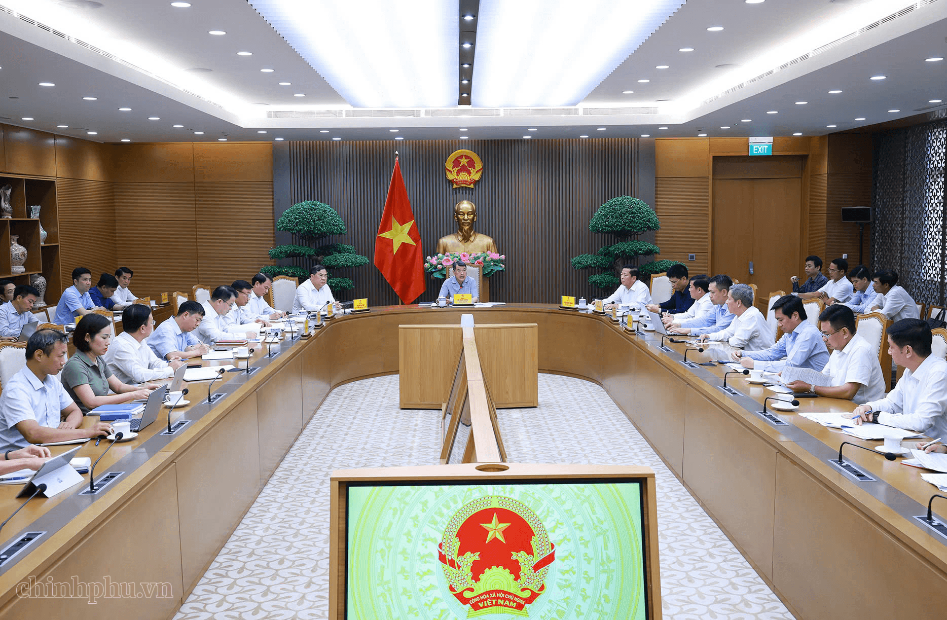 Thủ tướng Lê Minh Hưng: Thúc đẩy các dự án trọng điểm GTVT chậm tiến độ và tỉ lệ giải ngân thấp- Ảnh 1.