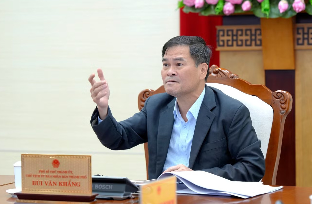 Đồng chí Bùi Văn Khắng