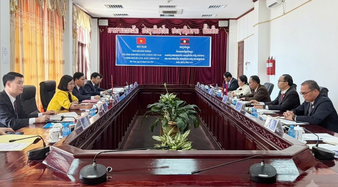 Đoàn công tác của Thường trực HĐND tỉnh Sơn La