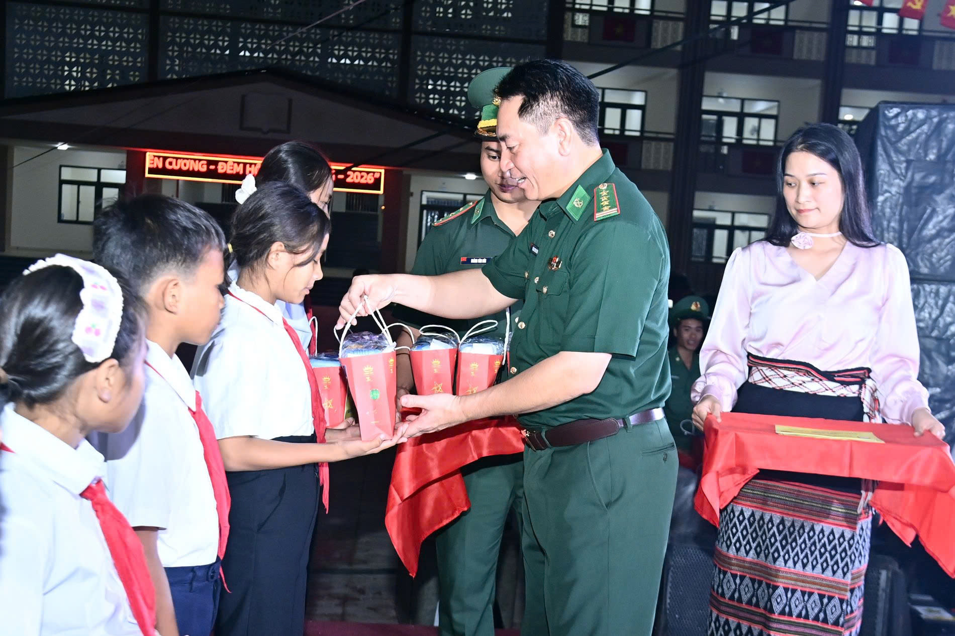 A lưới (5)