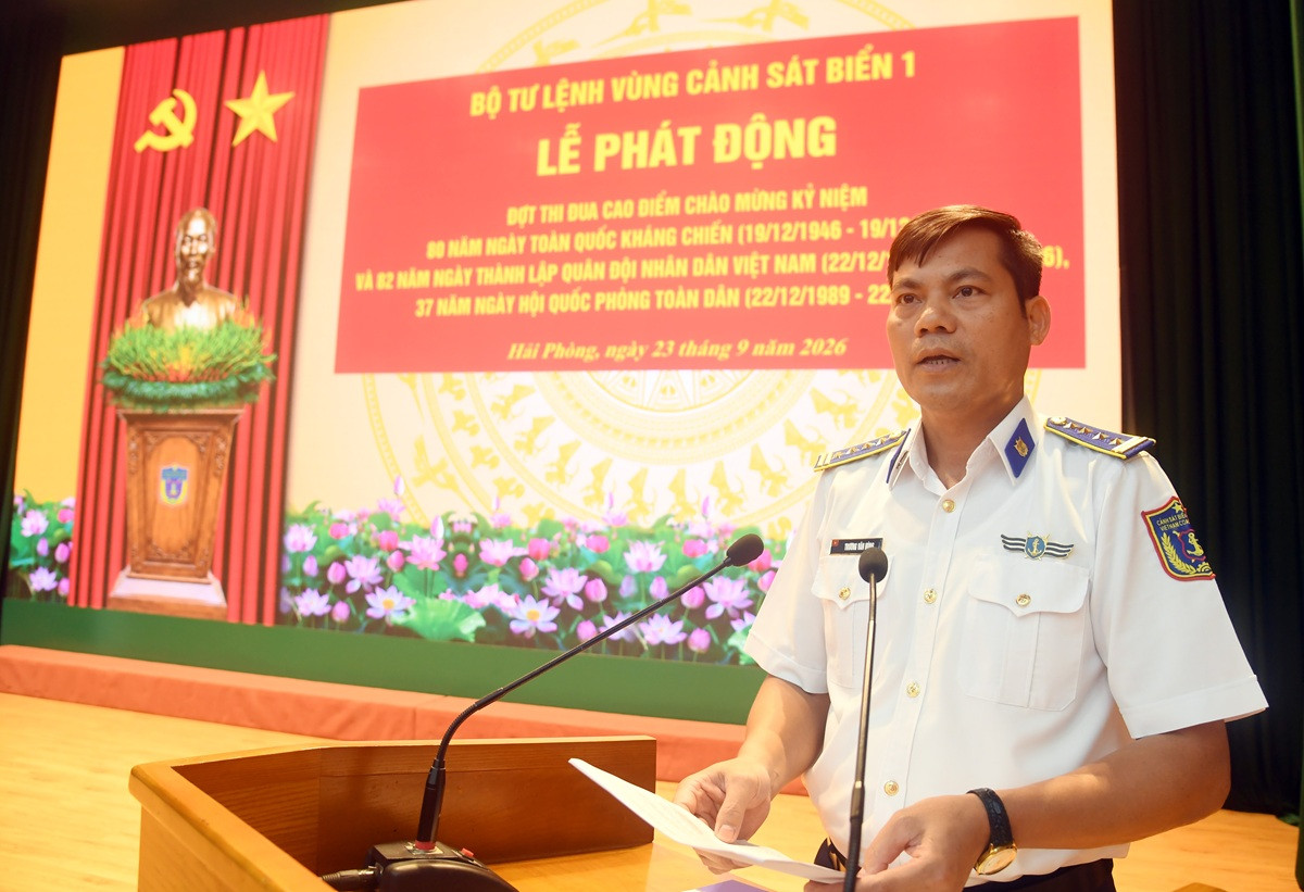 Đại tá Trương Văn Hùng phát động đợt thi đua cao điểm