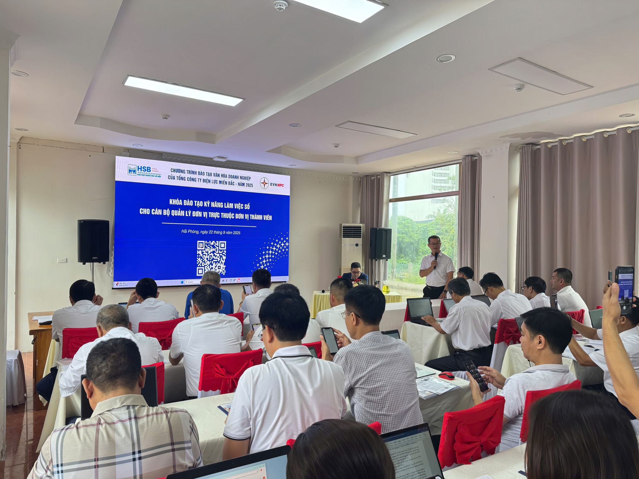 250922-khai-giang-lop-ky-nang-so-cho-cap-4-1.jpg