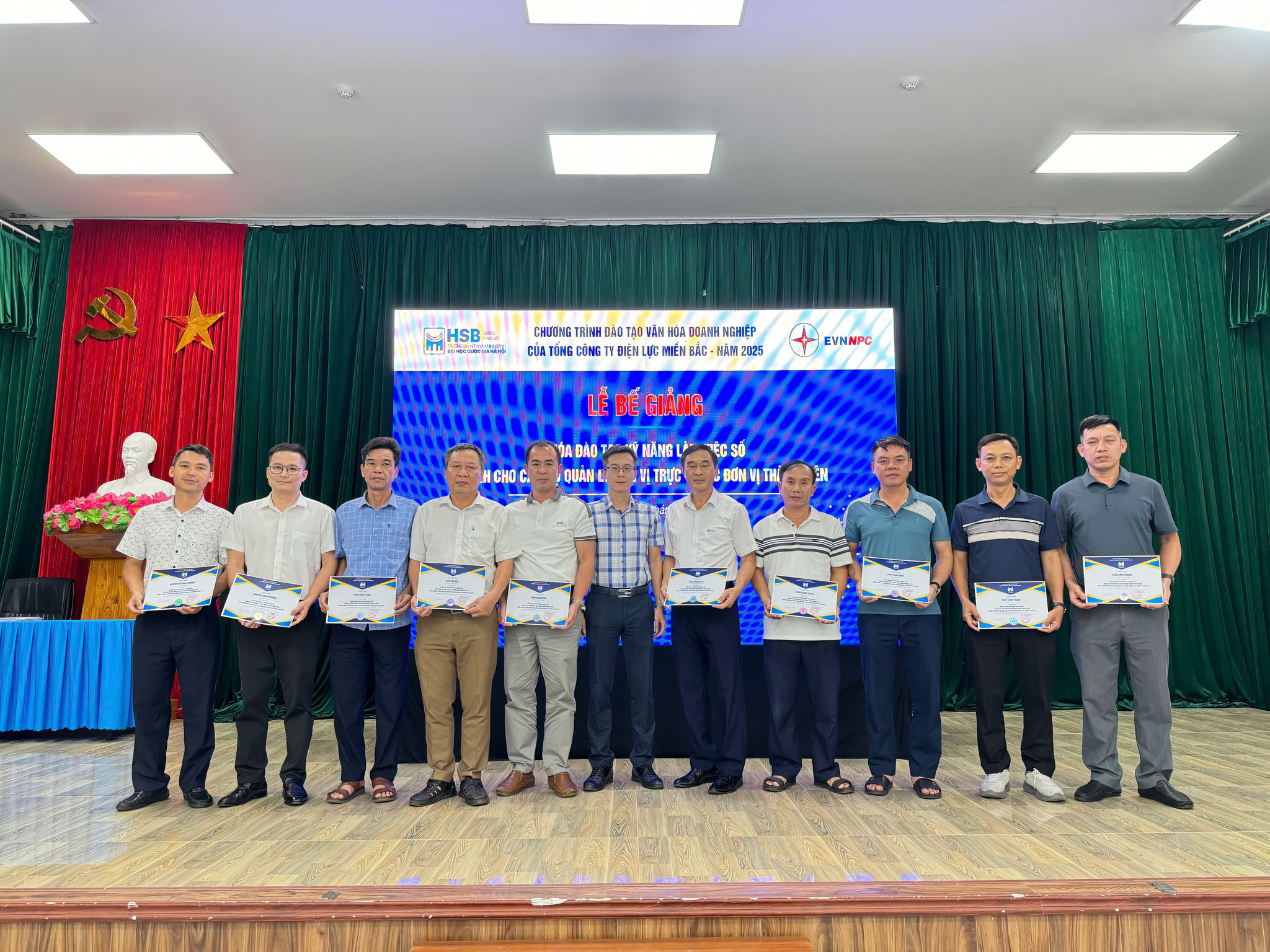 250924-be-giang-lop-ky-nang-so-cho-cap-4-4.jpg