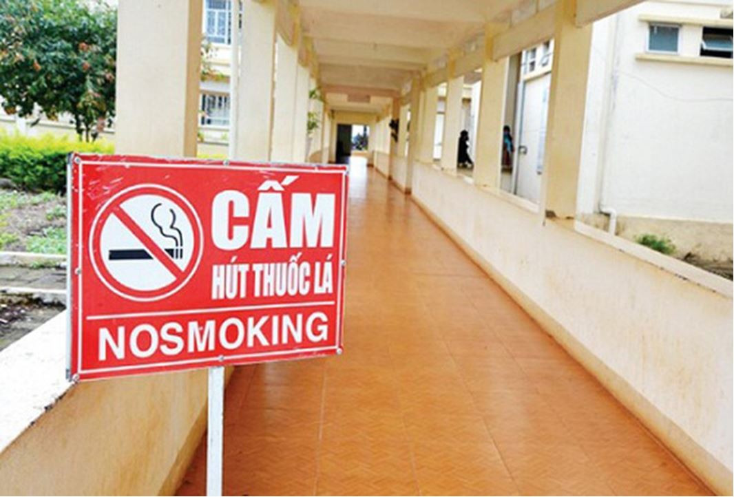 cam-hut-thuoc.jpg