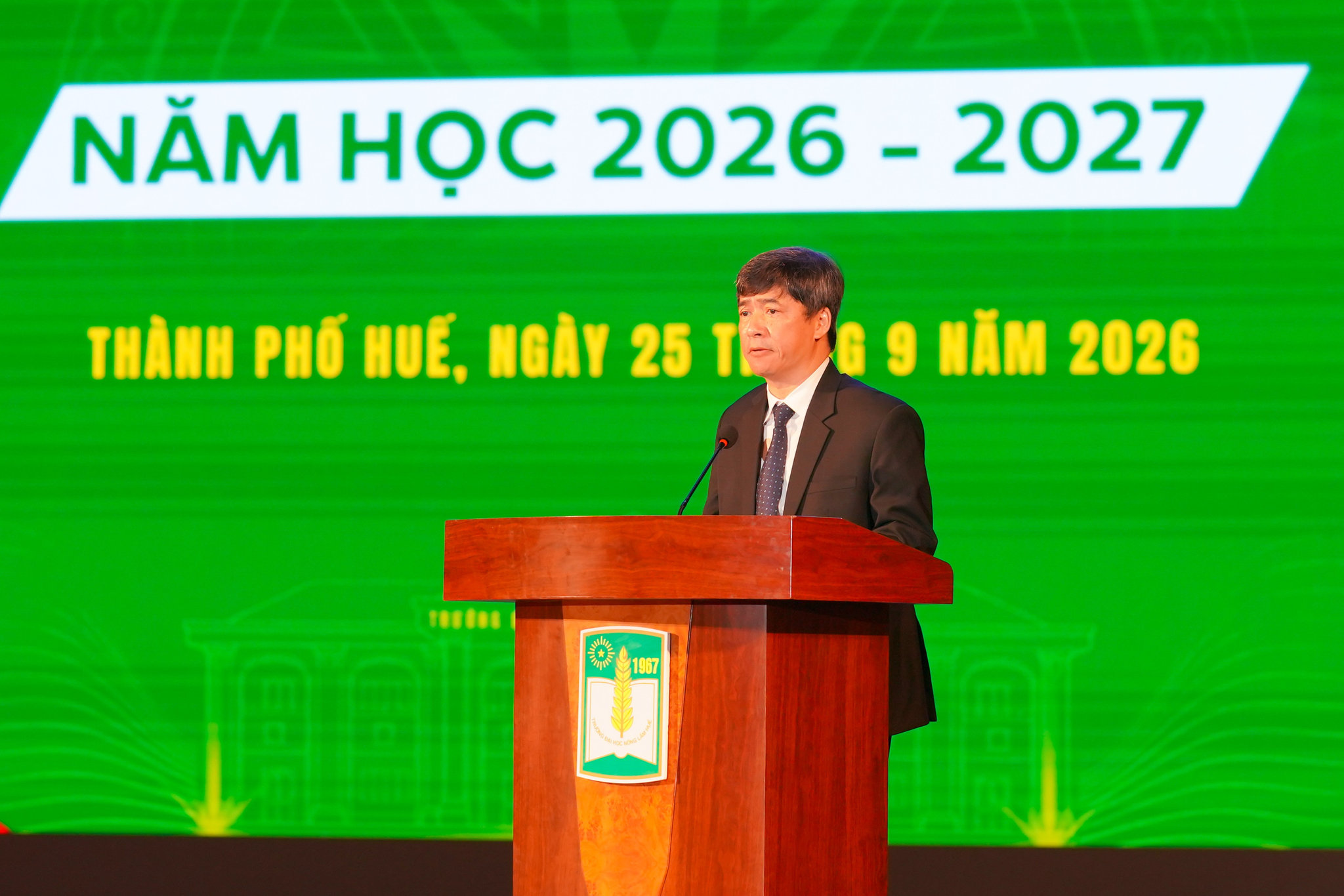 Đại học Nông Lâm (1)