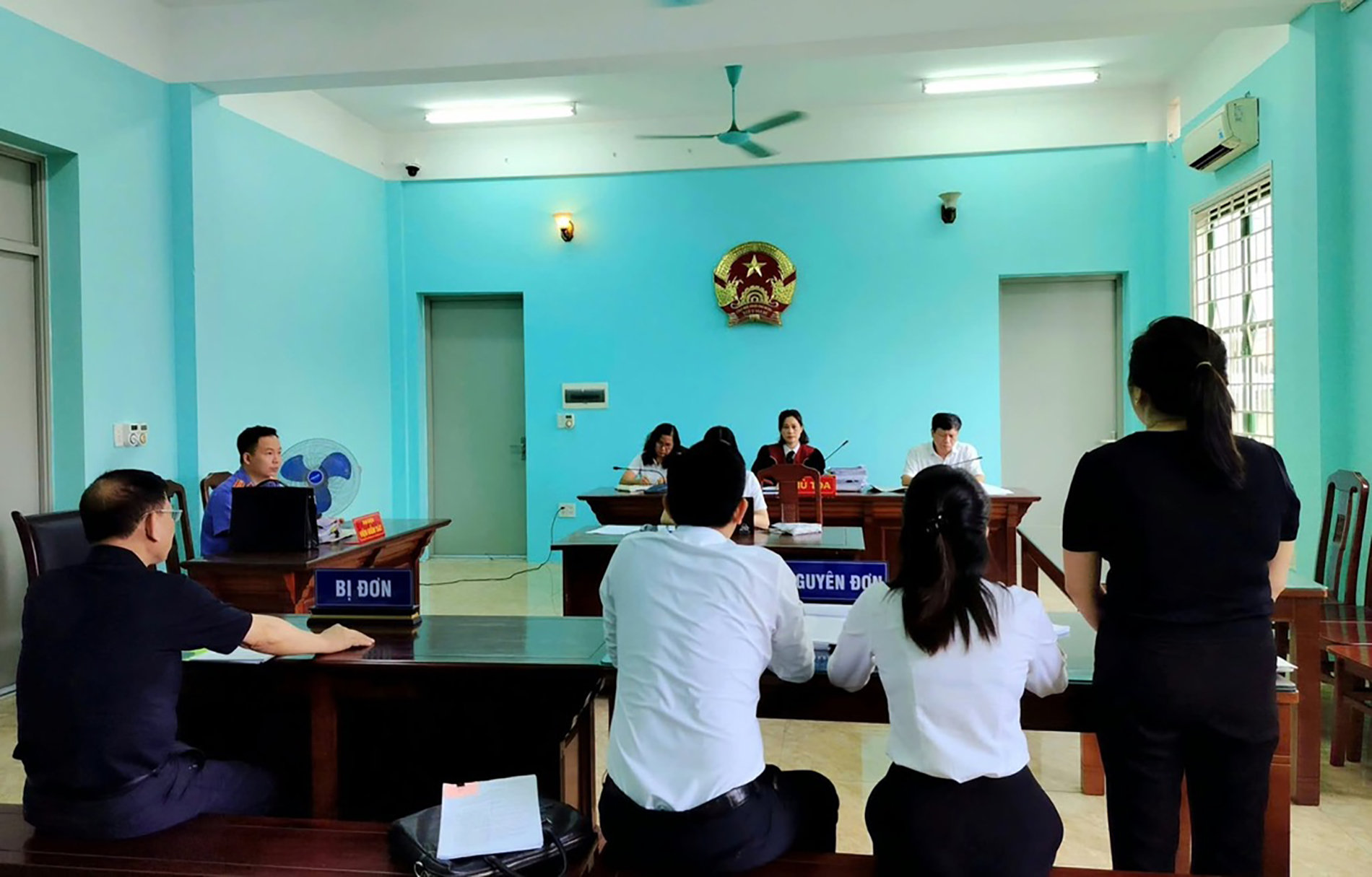 kiện bệnh viện phụ sản Hà Nội