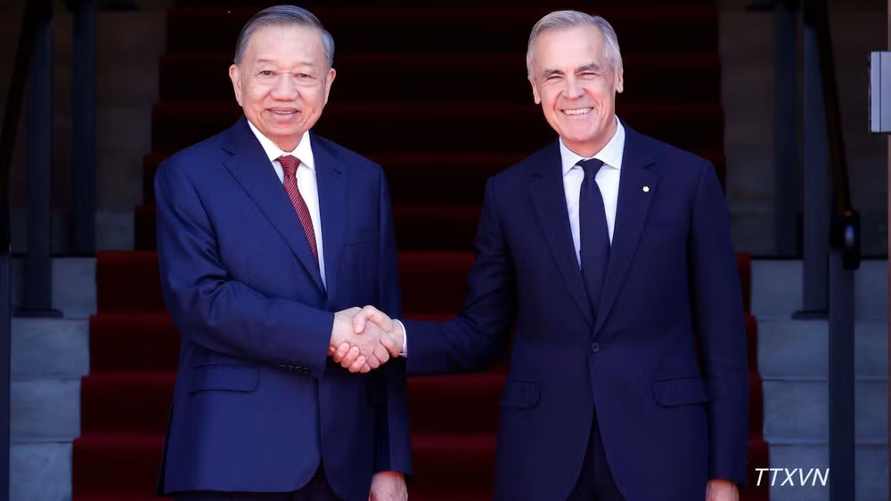 vna-potal-thu-tuong-canada-mark-carney-chu-tri-le-don-tong-bi-thu-chu-tich-nuoc-to-lam-9500.avif