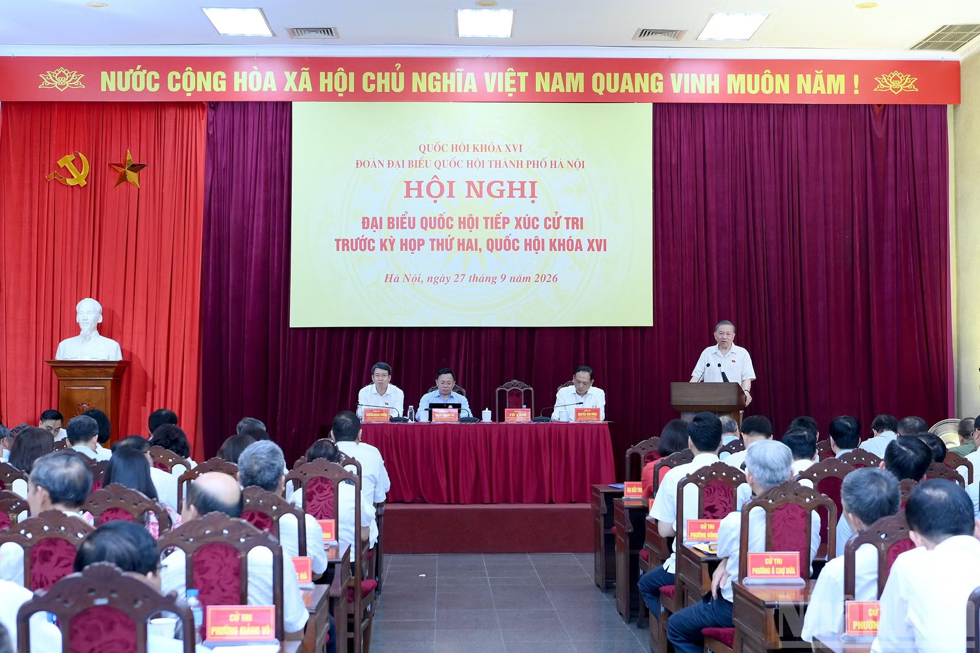 Tổng Bí thư, Chủ tịch nước Tô Lâm phát biểu trao đổi, trả lời các kiến nghị của cử tri. ndo_br_a9-bnd-2744.jpg