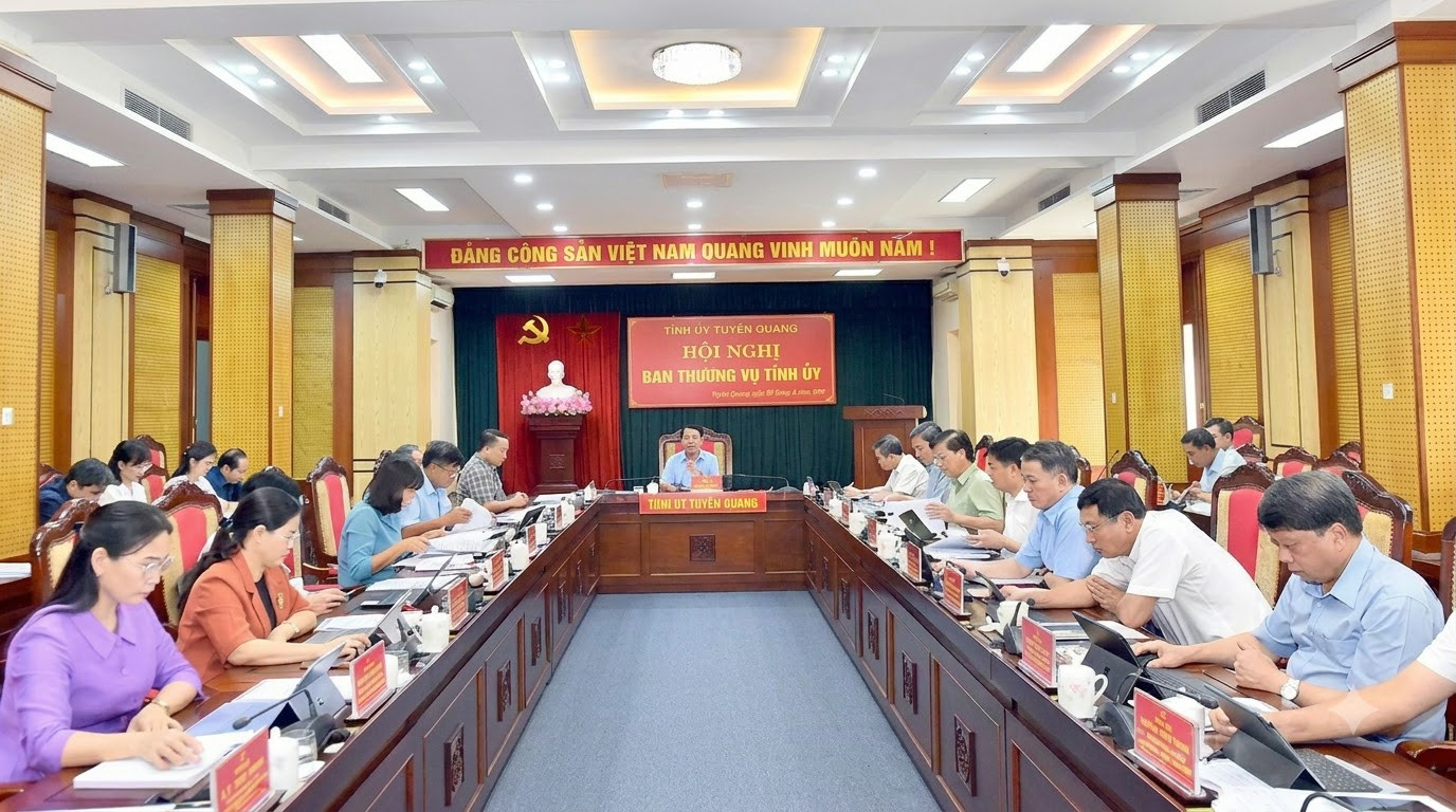 Cuộc họp Ban Thường vụ Tỉnh ủy Tuyên Quang