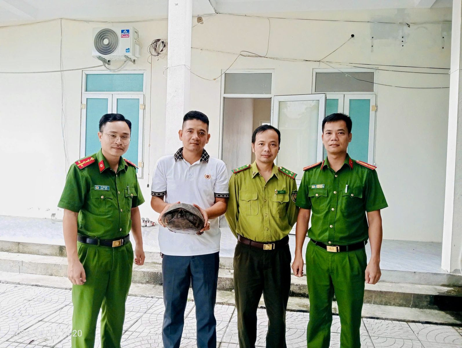 ruadat-4328f9eb3dd0ced857ae5e0012c2605a.jpeg